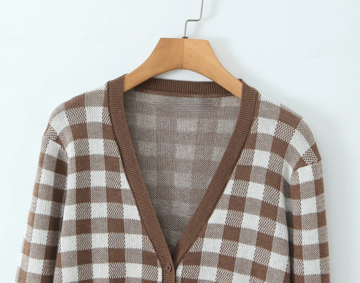 Slim Plaid Knitted V-neck Full Sleeve with Button Cardigan