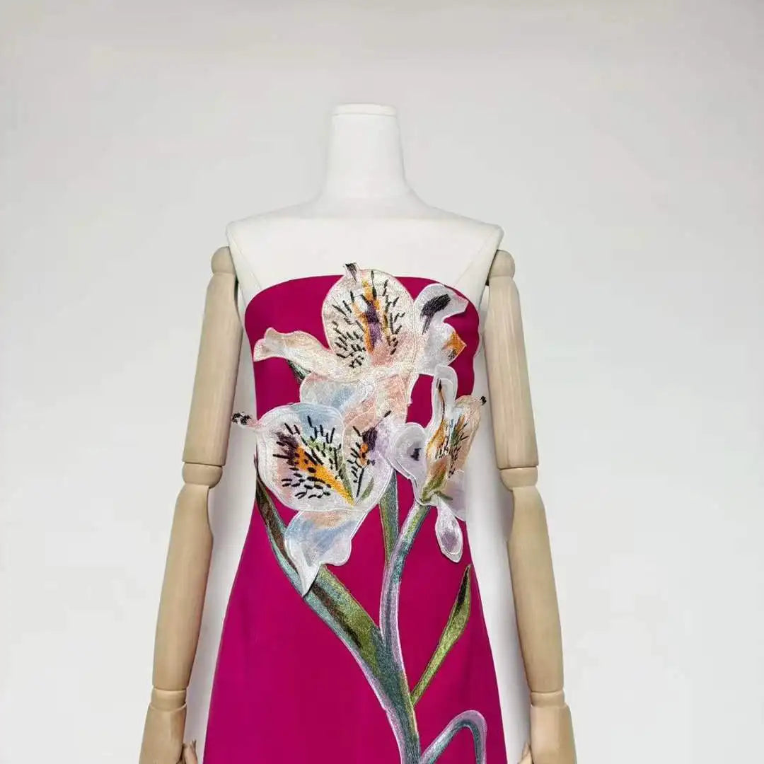 White Lily Strapless Maxi Dress | SignalChow Elegant Summer Dress